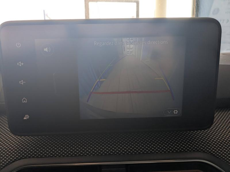 Photo 13 de l’annonce de DACIA Sandero d’occasion à vendre à ORANGE