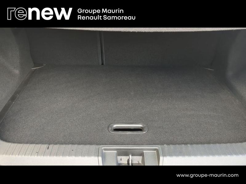 Photo 8 de l’annonce de RENAULT Captur d’occasion à vendre à SAMOREAU