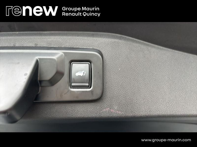 Photo 16 de l’annonce de RENAULT Espace d’occasion à vendre à QUINCY-SOUS-SÉNART