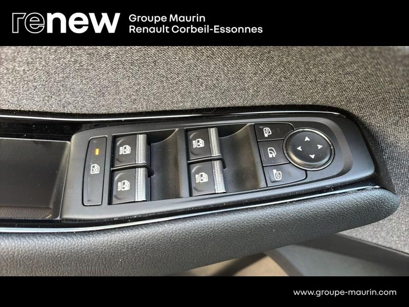Photo 15 de l’annonce de RENAULT Austral d’occasion à vendre à CORBEIL-ESSONNES