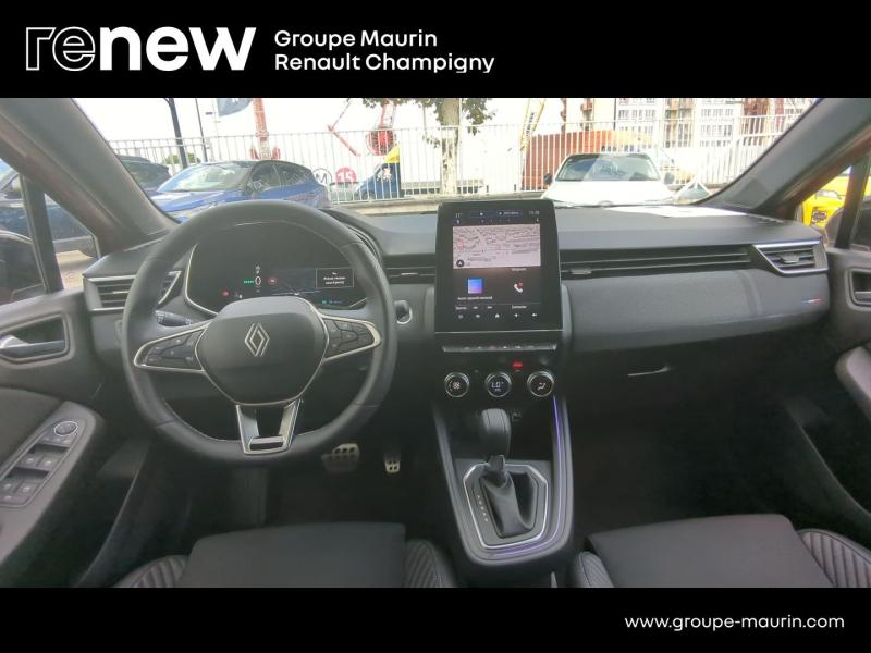 Photo 8 de l’annonce de RENAULT Clio d’occasion à vendre à CHENNEVIÈRES-SUR-MARNE