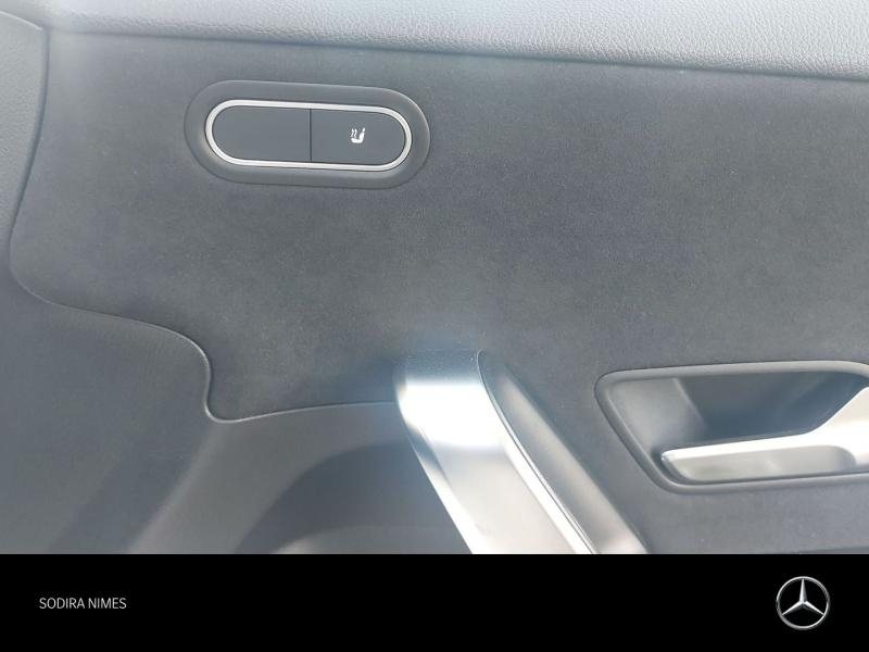 Photo 10 de l’annonce de MERCEDES-BENZ Classe A d’occasion à vendre à NIMES