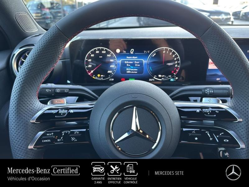 Photo 13 de l’annonce de MERCEDES-BENZ Classe A d’occasion à vendre à SÈTE
