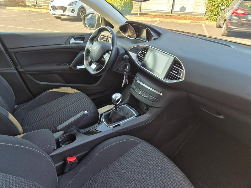 Photo 10 de l’annonce de PEUGEOT 308 d’occasion à vendre à CARCASSONNE
