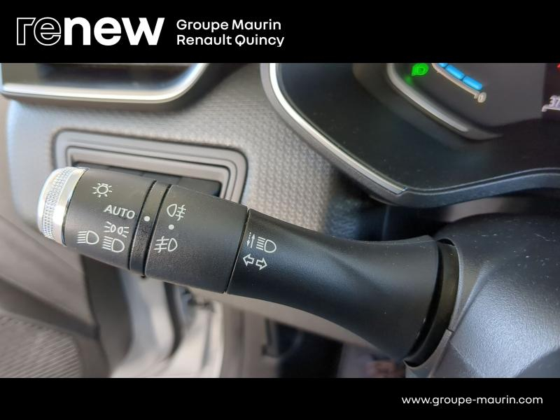Photo 11 de l’annonce de RENAULT Clio d’occasion à vendre à QUINCY-SOUS-SÉNART