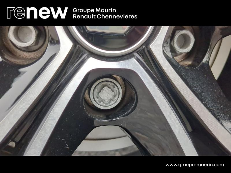Photo 12 de l’annonce de RENAULT Captur d’occasion à vendre à CHENNEVIÈRES-SUR-MARNE