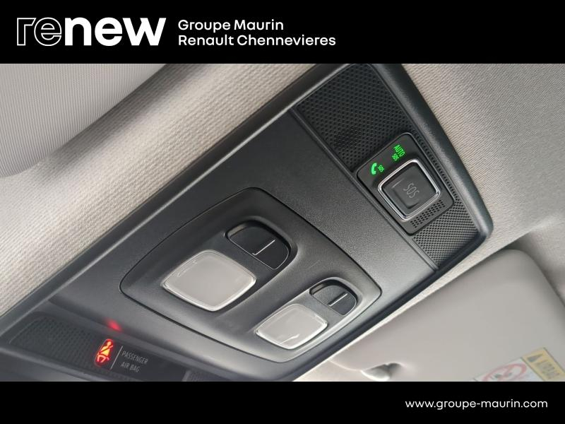 Photo 17 de l’annonce de RENAULT Captur d’occasion à vendre à CHENNEVIÈRES-SUR-MARNE