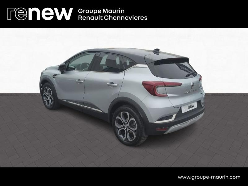 Photo 6 de l’annonce de RENAULT Captur d’occasion à vendre à CHENNEVIÈRES-SUR-MARNE