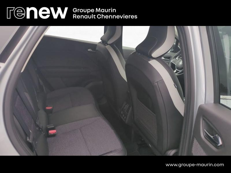 Photo 13 de l’annonce de RENAULT Captur d’occasion à vendre à CHENNEVIÈRES-SUR-MARNE
