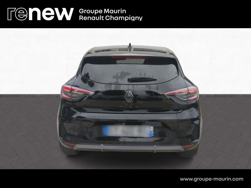 Photo 6 de l’annonce de RENAULT Clio d’occasion à vendre à CHAMPIGNY-SUR-MARNE