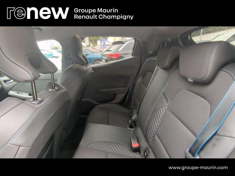 Photo 12 de l’annonce de RENAULT Clio d’occasion à vendre à CHAMPIGNY-SUR-MARNE