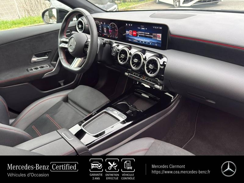 Photo 11 de l’annonce de MERCEDES-BENZ Classe A d’occasion à vendre à BELLERIVE-SUR-ALLIER