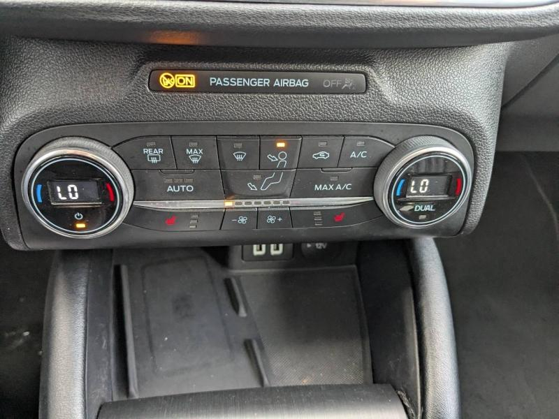 Photo 17 de l’annonce de FORD Focus Active d’occasion à vendre à MARSEILLE