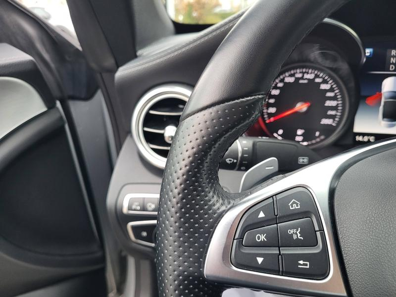 Photo 15 de l’annonce de MERCEDES-BENZ Classe C Cabriolet d’occasion à vendre à ANNECY