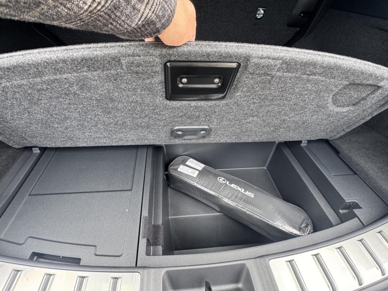 Photo 5 de l’annonce de LEXUS NX d’occasion à vendre à MONTFAVET