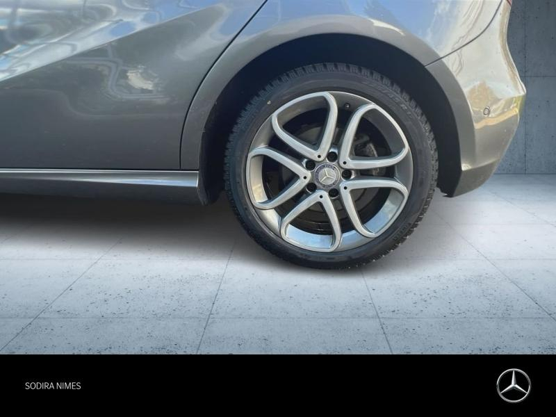 Photo 14 de l’annonce de MERCEDES-BENZ Classe A d’occasion à vendre à AUBIÈRE