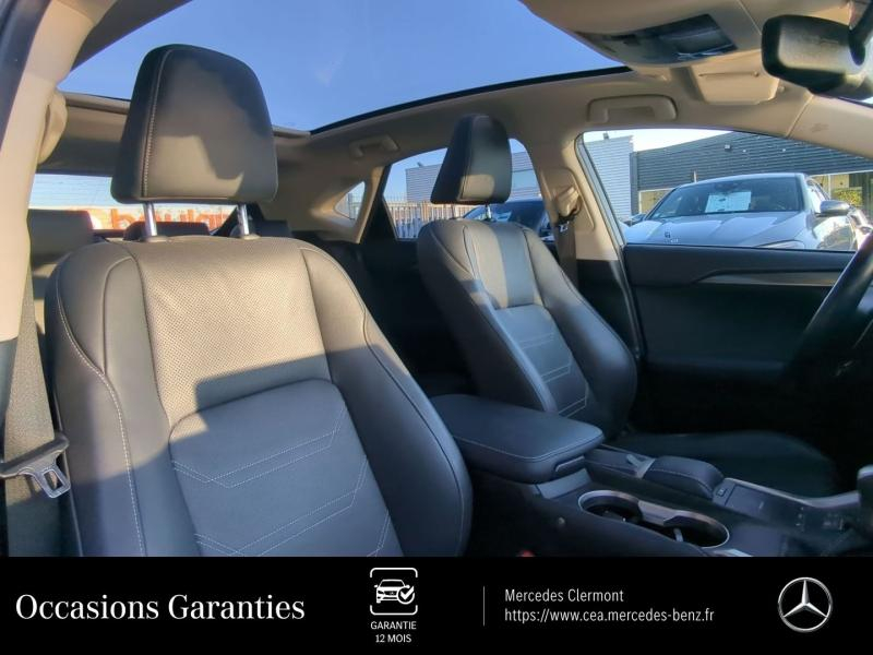 Photo 13 de l’annonce de LEXUS NX d’occasion à vendre à AUBIÈRE