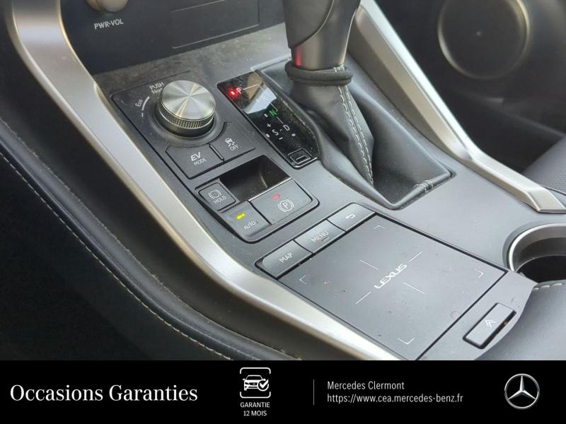 Photo 20 de l’annonce de LEXUS NX d’occasion à vendre à AUBIÈRE