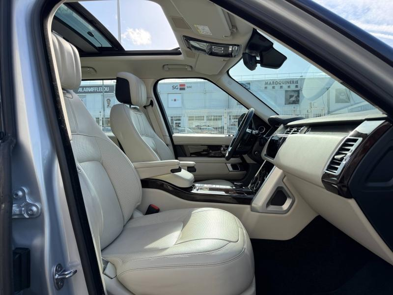 Photo 13 de l’annonce de LAND-ROVER Range Rover d’occasion à vendre à AIX-EN-PROVENCE