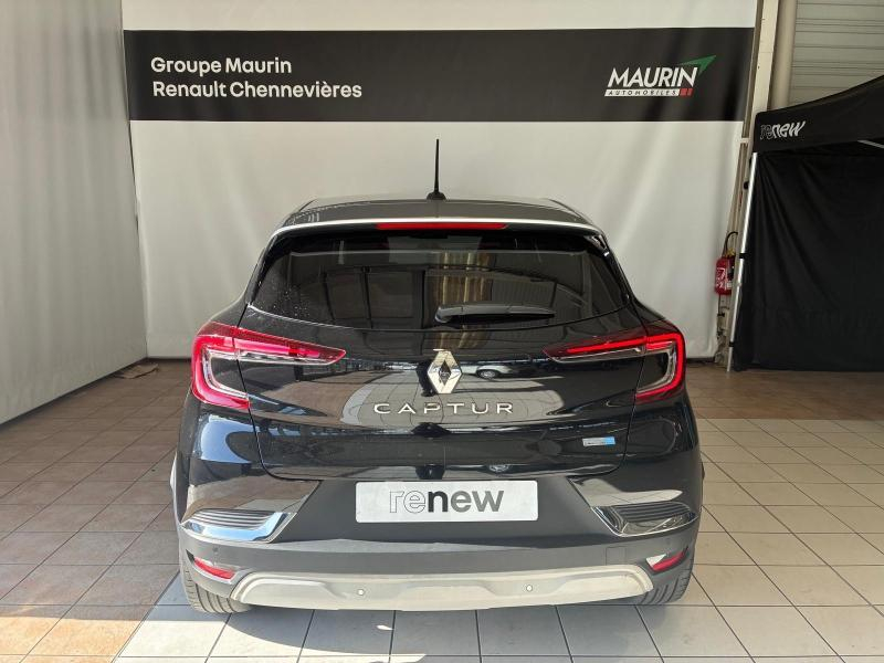 Photo 4 de l’annonce de RENAULT Captur d’occasion à vendre à CHENNEVIÈRES-SUR-MARNE