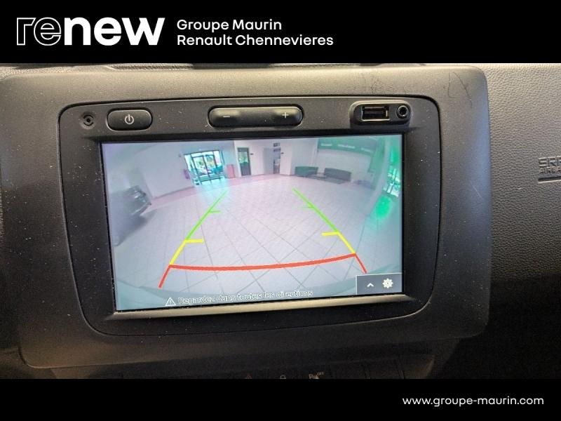 Photo 9 de l’annonce de DACIA Duster d’occasion à vendre à CHENNEVIÈRES-SUR-MARNE