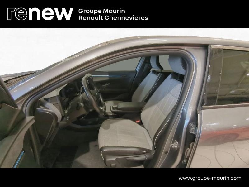 Photo 10 de l’annonce de RENAULT Megane d’occasion à vendre à CHENNEVIÈRES-SUR-MARNE