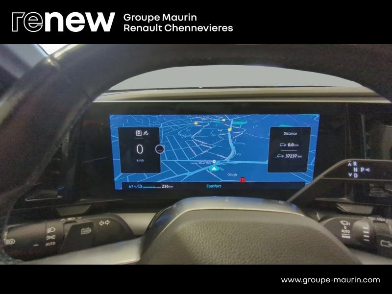Photo 14 de l’annonce de RENAULT Megane d’occasion à vendre à CHENNEVIÈRES-SUR-MARNE