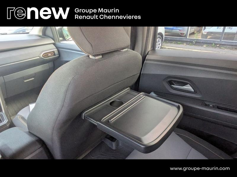 Photo 12 de l’annonce de DACIA Jogger d’occasion à vendre à CHENNEVIÈRES-SUR-MARNE
