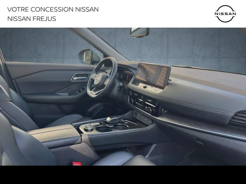 Photo 14 de l’annonce de NISSAN X-Trail d’occasion à vendre à FRÉJUS