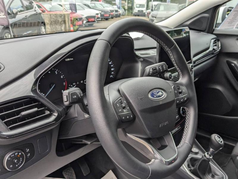 Photo 9 de l’annonce de FORD Puma d’occasion à vendre à AIX-EN-PROVENCE