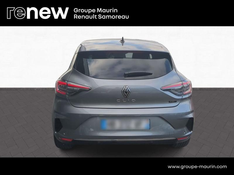 Photo 5 de l’annonce de RENAULT Clio d’occasion à vendre à SAMOREAU