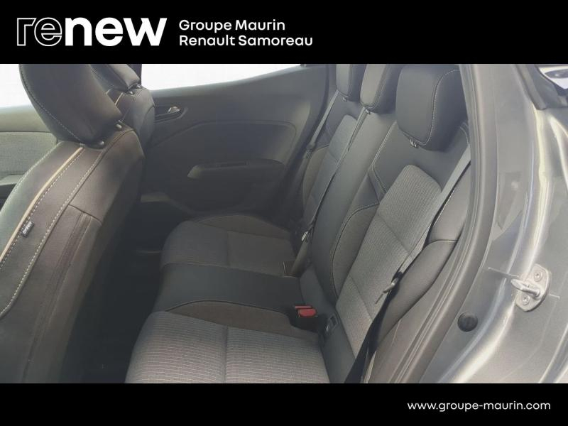 Photo 12 de l’annonce de RENAULT Clio d’occasion à vendre à SAMOREAU