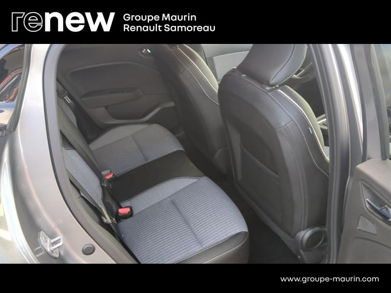 Photo 14 de l’annonce de RENAULT Clio d’occasion à vendre à SAMOREAU