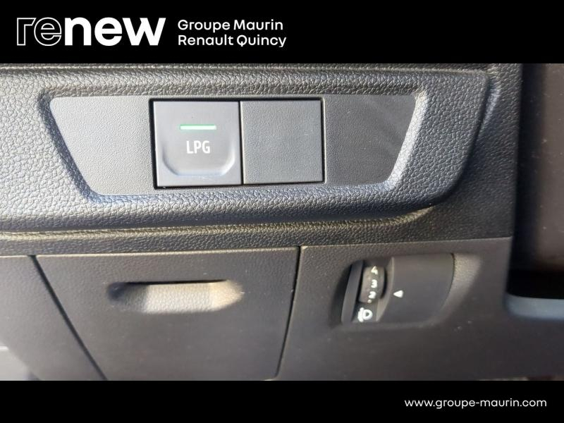 Photo 13 de l’annonce de DACIA Sandero d’occasion à vendre à QUINCY-SOUS-SÉNART