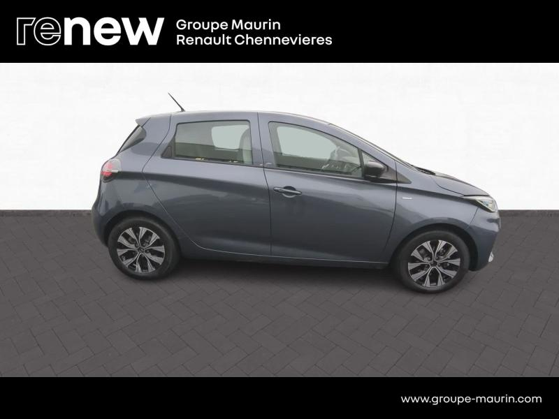 Photo 4 de l’annonce de RENAULT Zoe d’occasion à vendre à CHENNEVIÈRES-SUR-MARNE