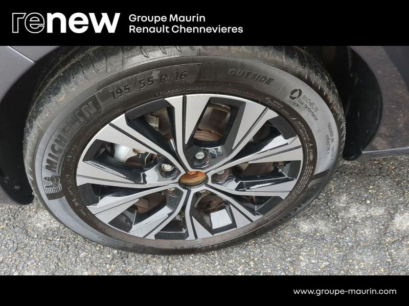 Photo 16 de l’annonce de RENAULT Zoe d’occasion à vendre à CHENNEVIÈRES-SUR-MARNE