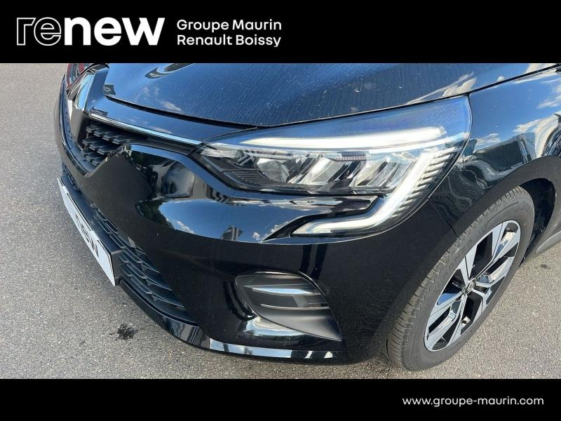 Photo 16 de l’annonce de RENAULT Clio d’occasion à vendre à LIMEIL-BRÉVANNES