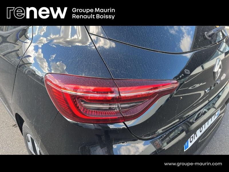 Photo 17 de l’annonce de RENAULT Clio d’occasion à vendre à LIMEIL-BRÉVANNES