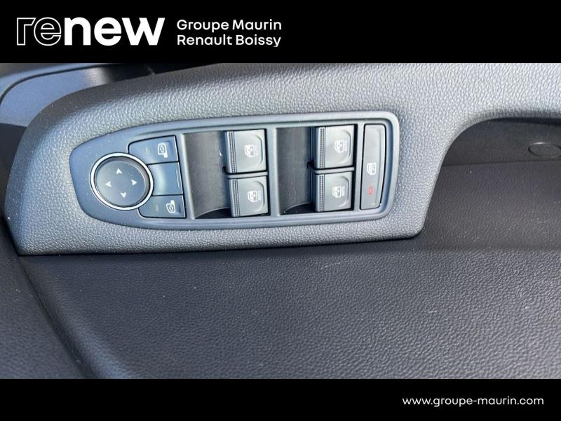 Photo 20 de l’annonce de RENAULT Clio d’occasion à vendre à LIMEIL-BRÉVANNES