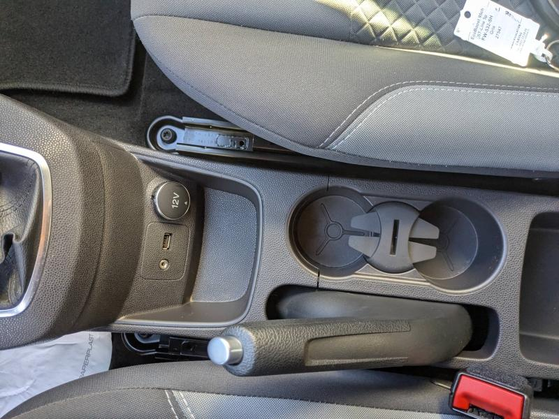 Photo 8 de l’annonce de FORD Fiesta d’occasion à vendre à CARCASSONNE