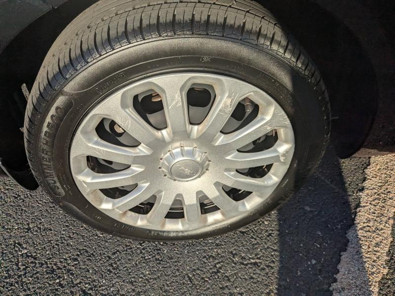 Photo 20 de l’annonce de FORD Fiesta d’occasion à vendre à CARCASSONNE