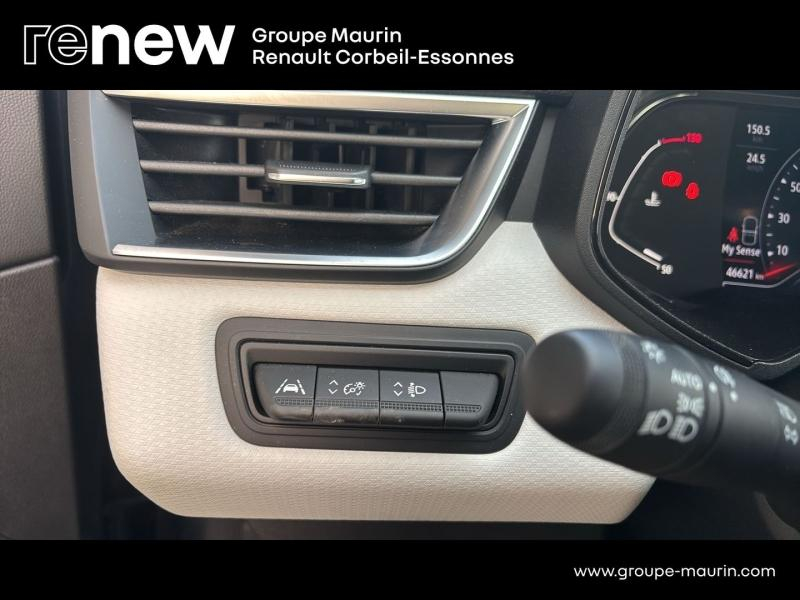 Photo 16 de l’annonce de RENAULT Clio d’occasion à vendre à CORBEIL-ESSONNES