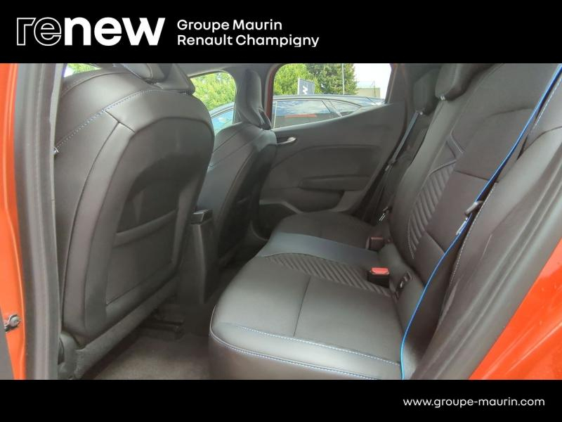 Photo 14 de l’annonce de RENAULT Clio d’occasion à vendre à CHENNEVIÈRES-SUR-MARNE