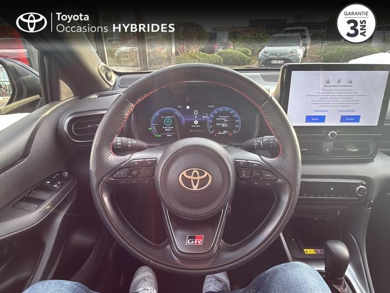 Photo 9 de l’annonce de TOYOTA Yaris d’occasion à vendre à NÎMES