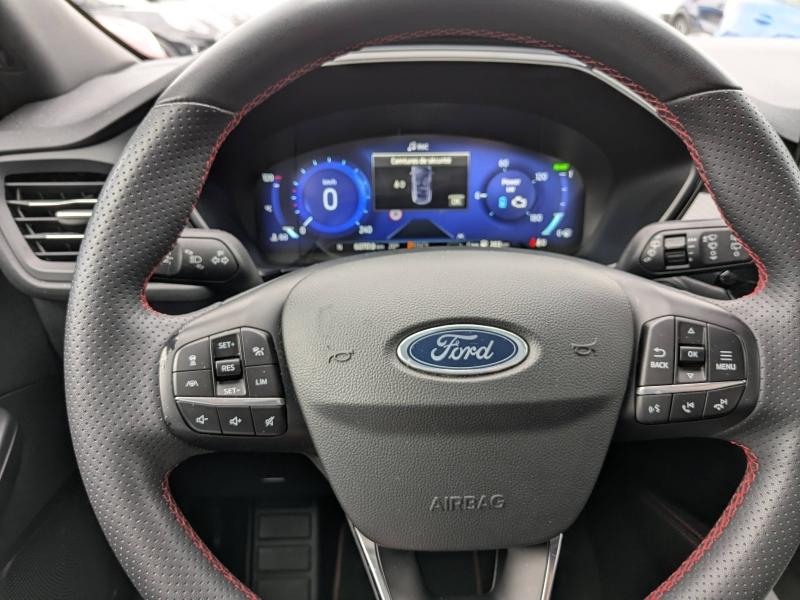 Photo 7 de l’annonce de FORD Kuga d’occasion à vendre à AVIGNON