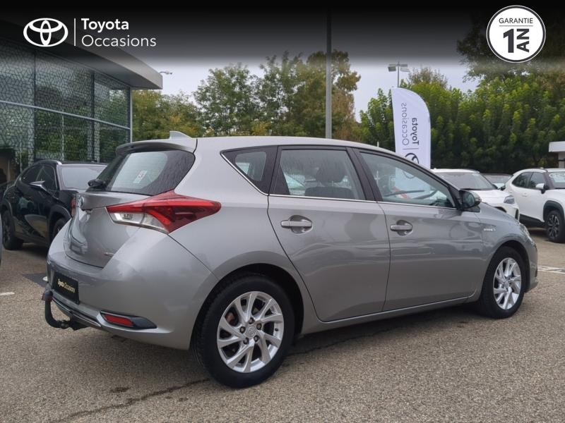 Photo 18 de l’annonce de TOYOTA Auris d’occasion à vendre à MONTFAVET