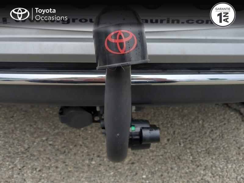 Photo 20 de l’annonce de TOYOTA Auris d’occasion à vendre à MONTFAVET