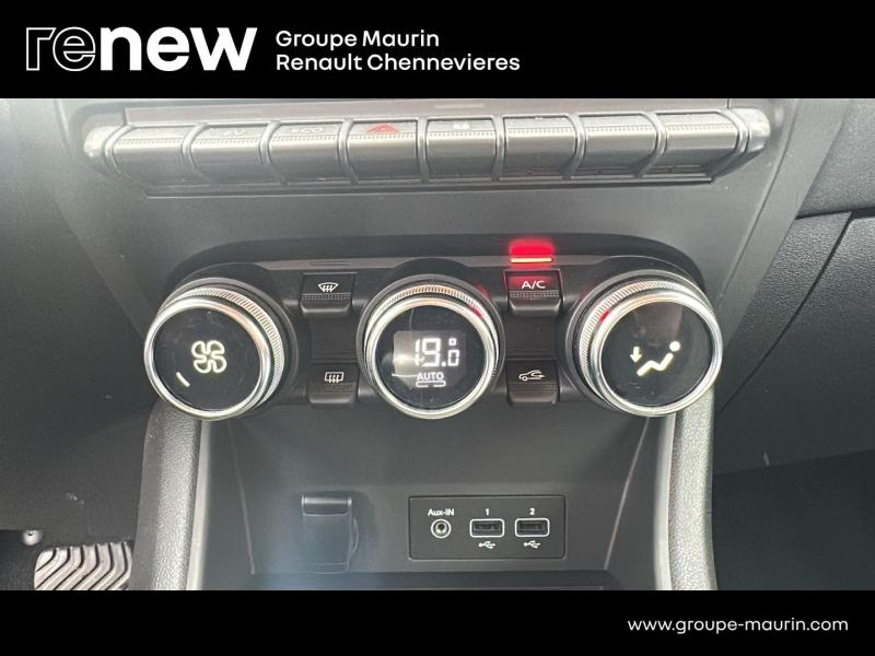 Photo 16 de l’annonce de RENAULT Captur d’occasion à vendre à CHENNEVIÈRES-SUR-MARNE