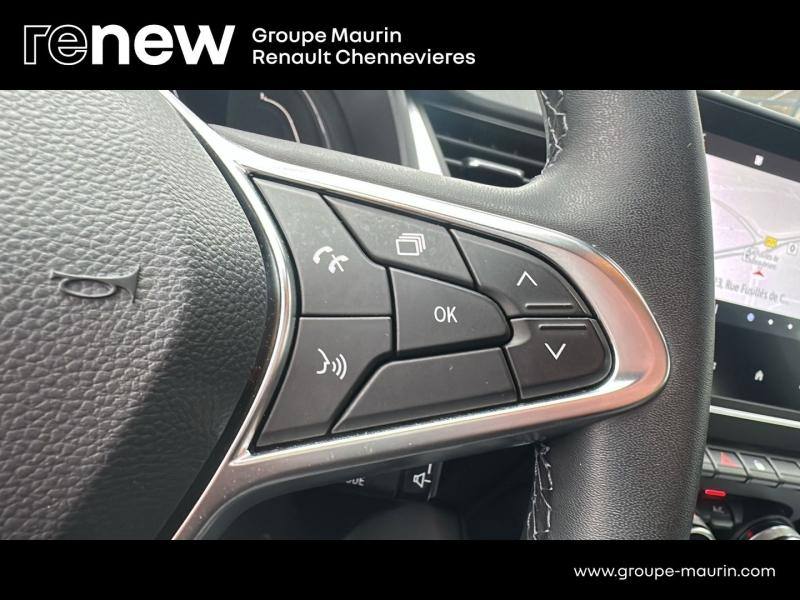 Photo 19 de l’annonce de RENAULT Captur d’occasion à vendre à CHENNEVIÈRES-SUR-MARNE