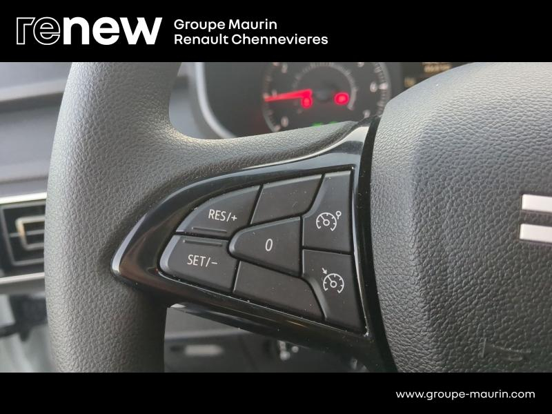 group.seo.links.detann.title Photo 16 de l’annonce de DACIA Sandero d’occasion à vendre à CHENNEVIÈRES-SUR-MARNE